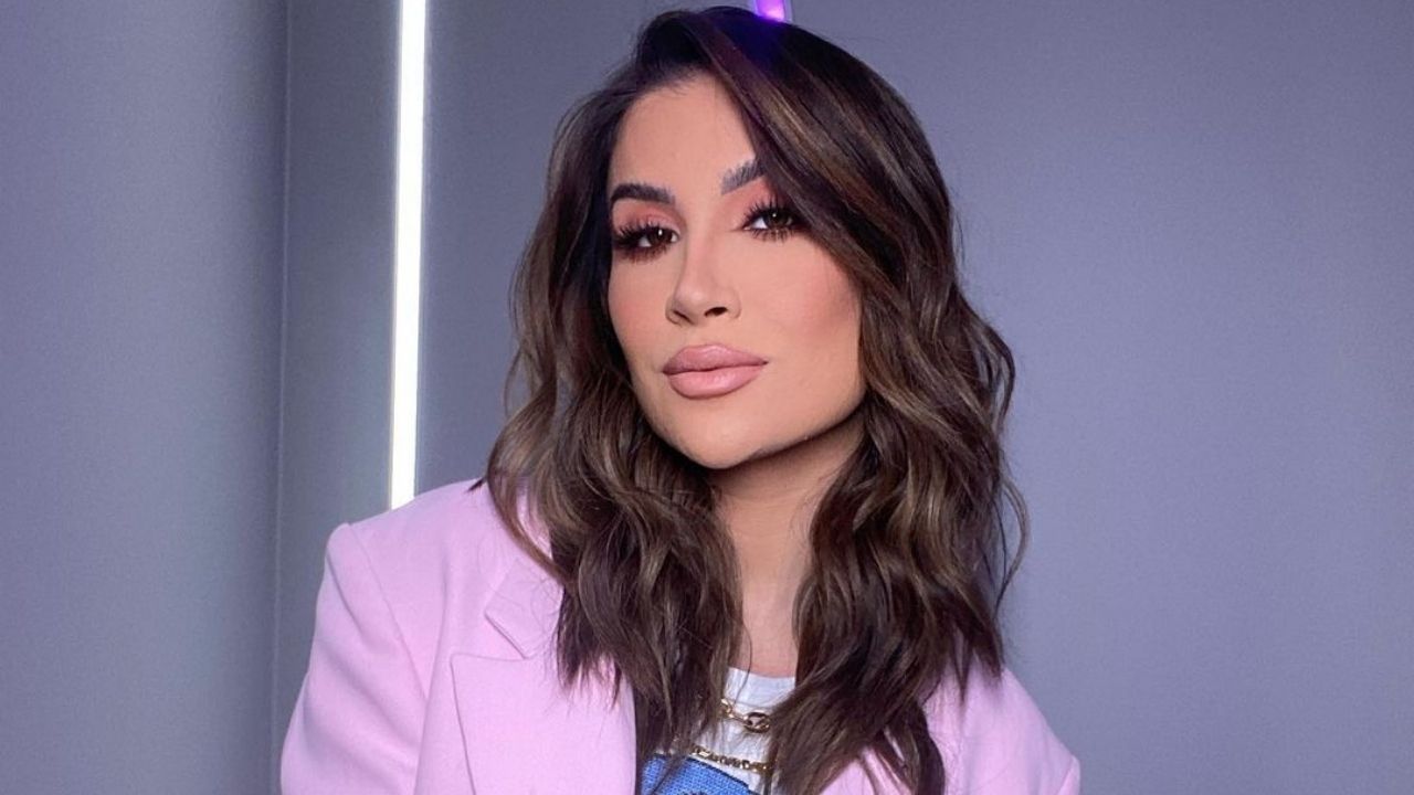Bianca Andrade surge com terninho rosa fashionista: “Beleza de milhões”