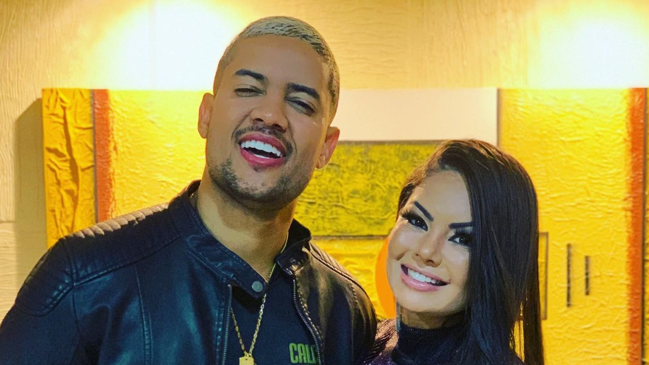 Viúvo de Paulinha Abelha lança música em homenagem à cantora