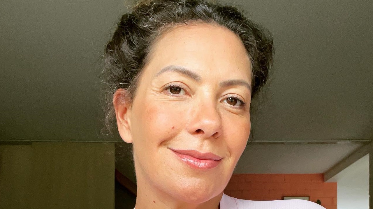 Fabiula Nascimento relembra clique grávida ao lado dos filhos de Giovanna Ewbank e Bruno Gagliasso