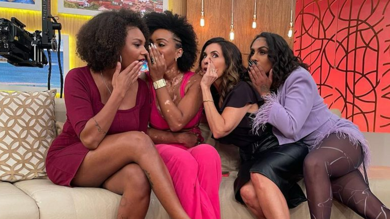 Fátima Bernardes se encontra com as comadres do BBB 22 e brinca: ”É só começar a fofoca, pra mais gente se chegar”