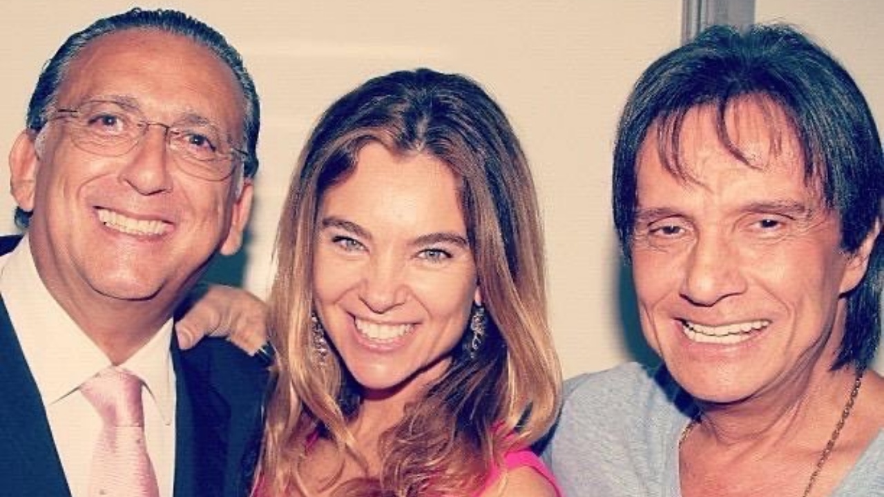 Galvão Bueno presta homenagem no aniversário de Roberto Carlos: “Dia especial”