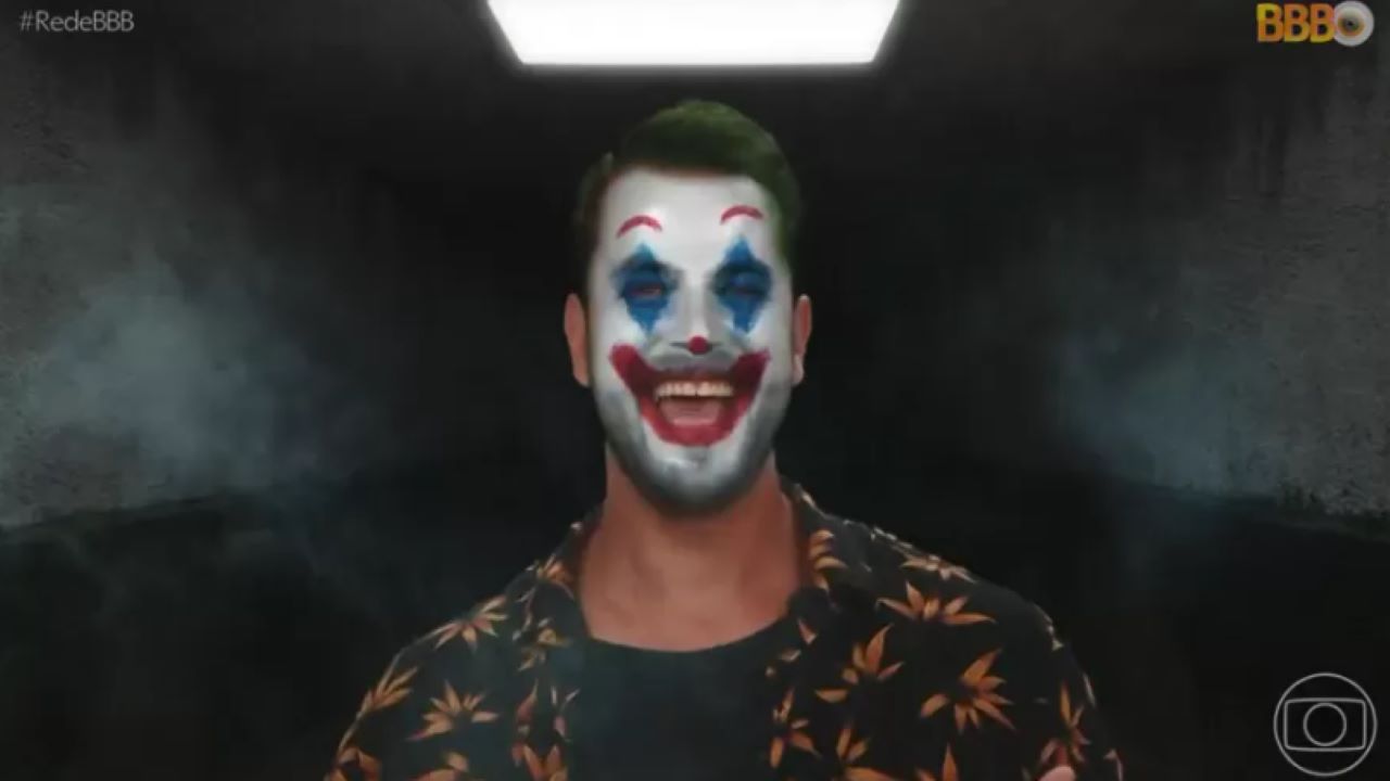 BBB 22: Utilizando estratégias para movimentar o jogo, Gustavo é comparado ao personagem Coringa