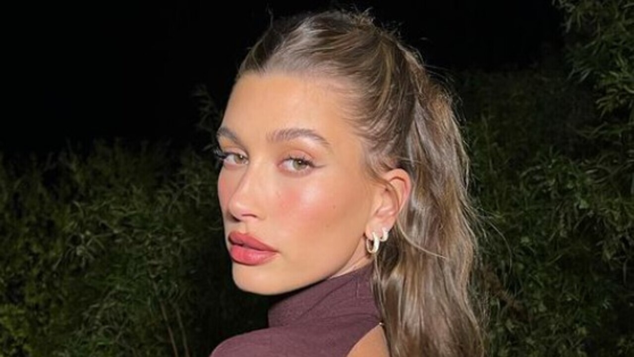 Hailey Bieber posta vídeo contando sobre o derrame que teve em março