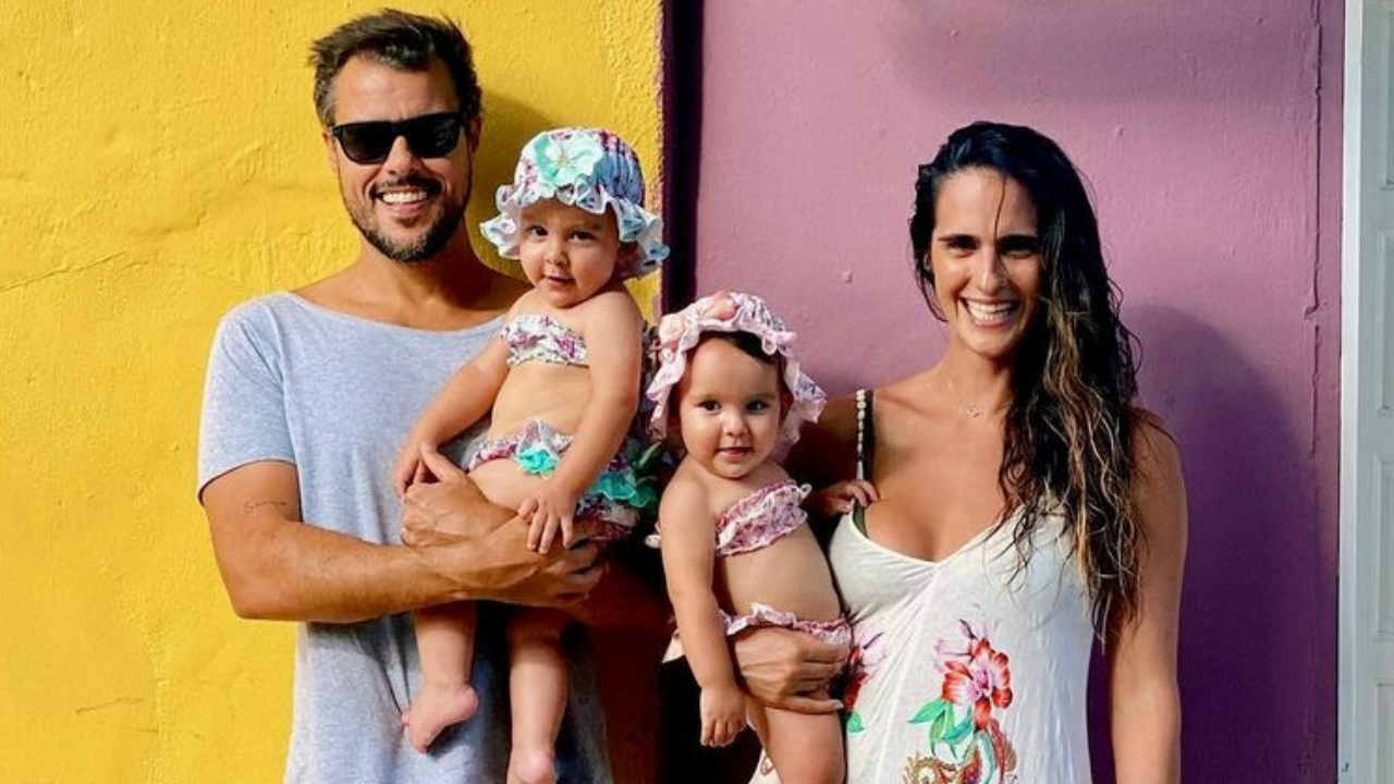Joaquim Lopes se derrete ao postar cliques ao lado da esposa e filhas: ”Família é tudo!”