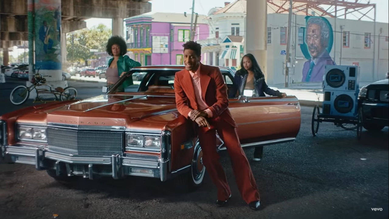 Grammy 2022: Jon Batiste desbanca apostas do público e vence como ‘Best Music Video’
