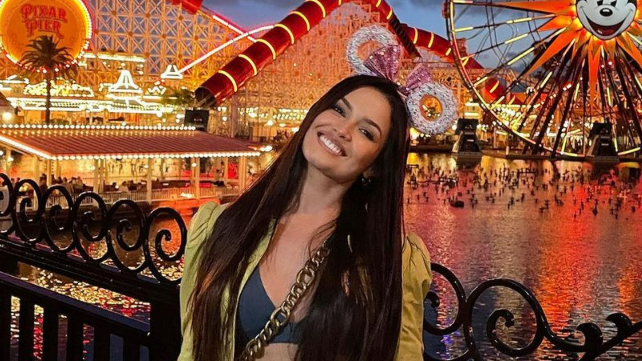 Juliette se diverte durante passeio em parque da Disney da Califórnia: ”Sonhando!”