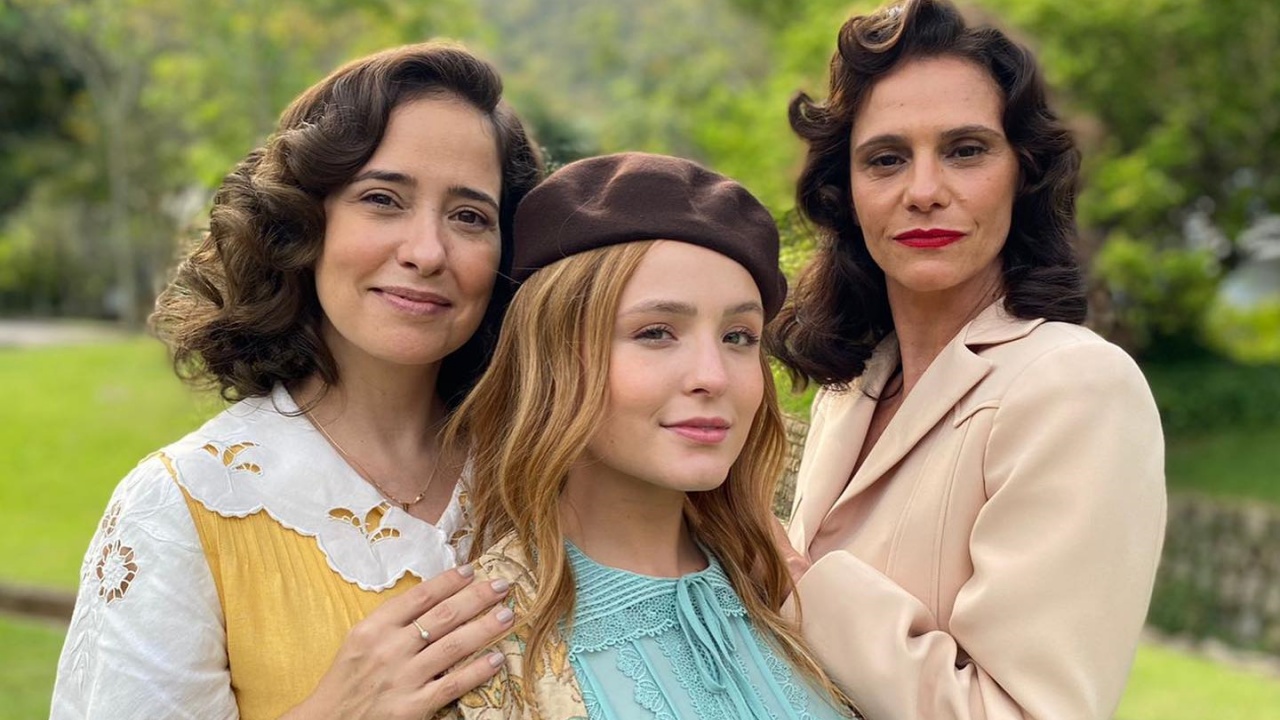 Larissa Manoela exalta parceria com Paloma Duarte e Malu Galli: ”Grata por esse encontro”