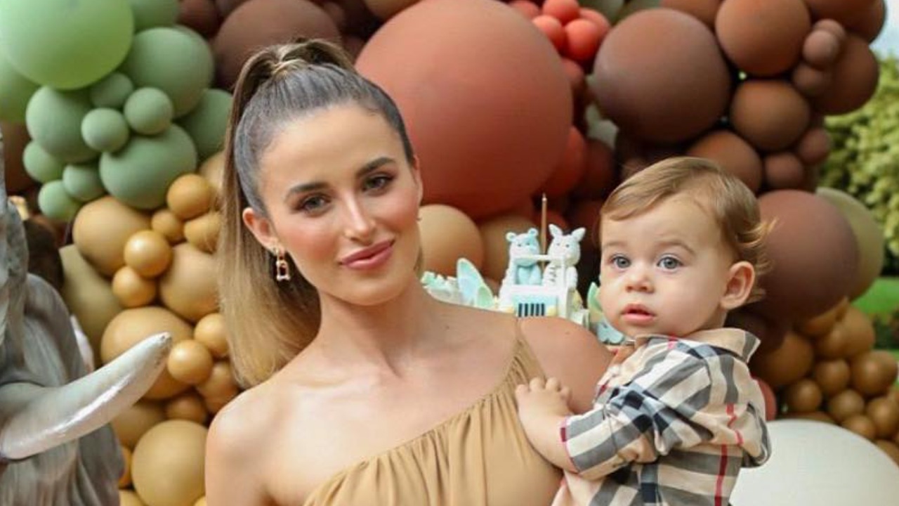 Lorena Carvalho se muda com o filho Luca para nova casa após separação de Lucas Lucco