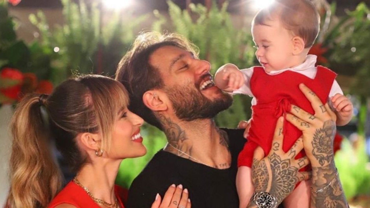 Recém-separados, Lucas Lucco e Lorena Carvalho celebram primeiro aniversário do filho