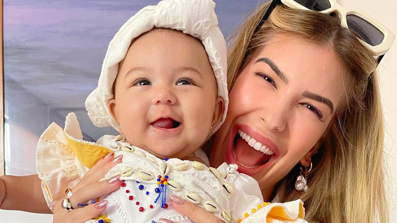 Lorena Improta mostra primeira vez de Liz na praia: ”Não poderia ser melhor”