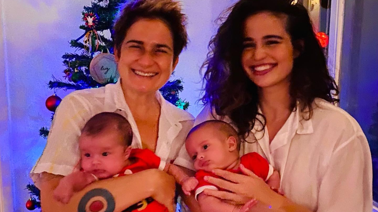 Nanda Costa e Lan Lanh abrem álbum de fotos de viagem para a Bahia