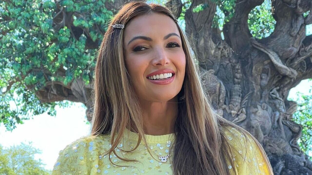 De cropped, Patrícia Poeta rouba a cena na Disney: ”Maravilhosa”
