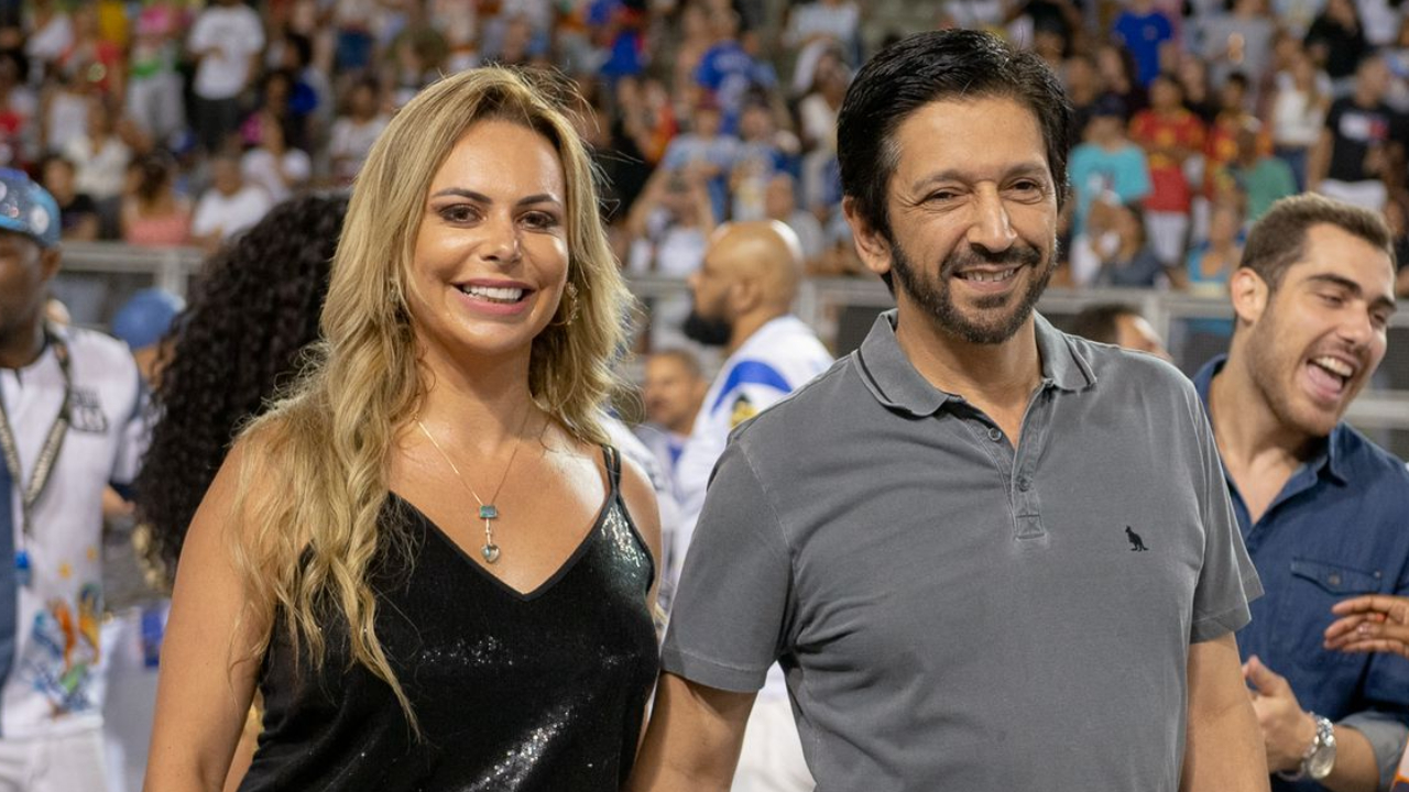 Ricardo Nunes, prefeito de SP, é recebido em ensaio da Império de Casa Verde