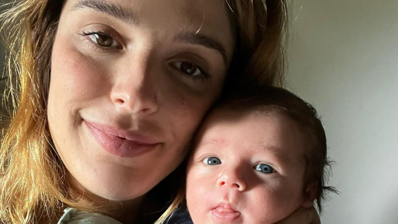 Rafa Brites usa bom humor para mostrar realidade da maternidade: ”Mãe de um recém-nascido Fashion Week”