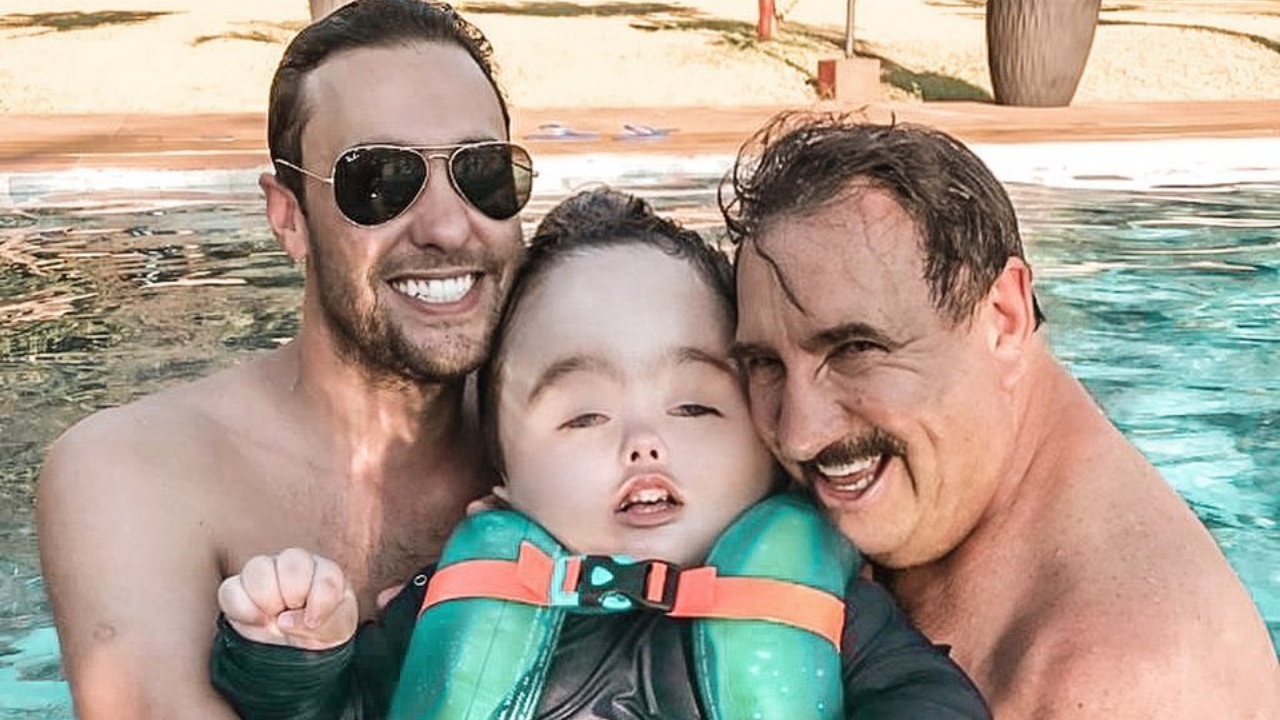 Ratinho comemora aniversário do neto, Noah: ”Te amo”