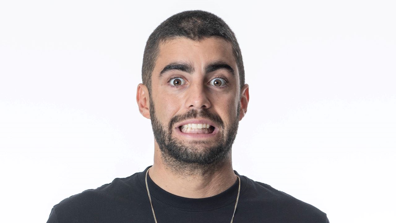 Com 55,95% dos votos, Pedro Scooby é a décimo sexto eliminado do ‘BBB 22’