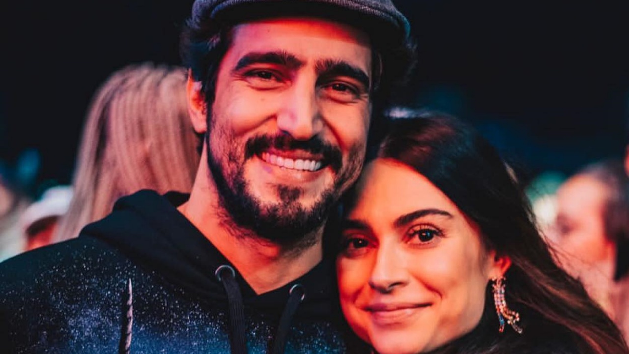 Thaila Ayala se declara para Renato Góes: “Meu companheiro de vida”