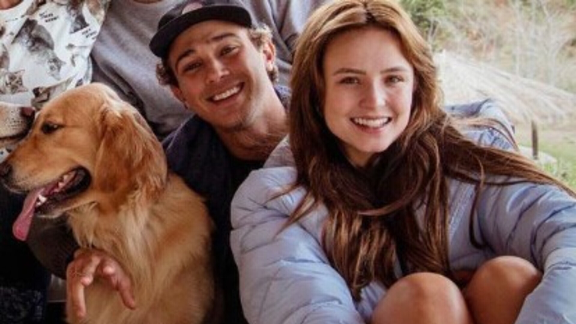 André Luiz Frambach compartilha foto em família onde aparece ao lado de Larissa Manoela