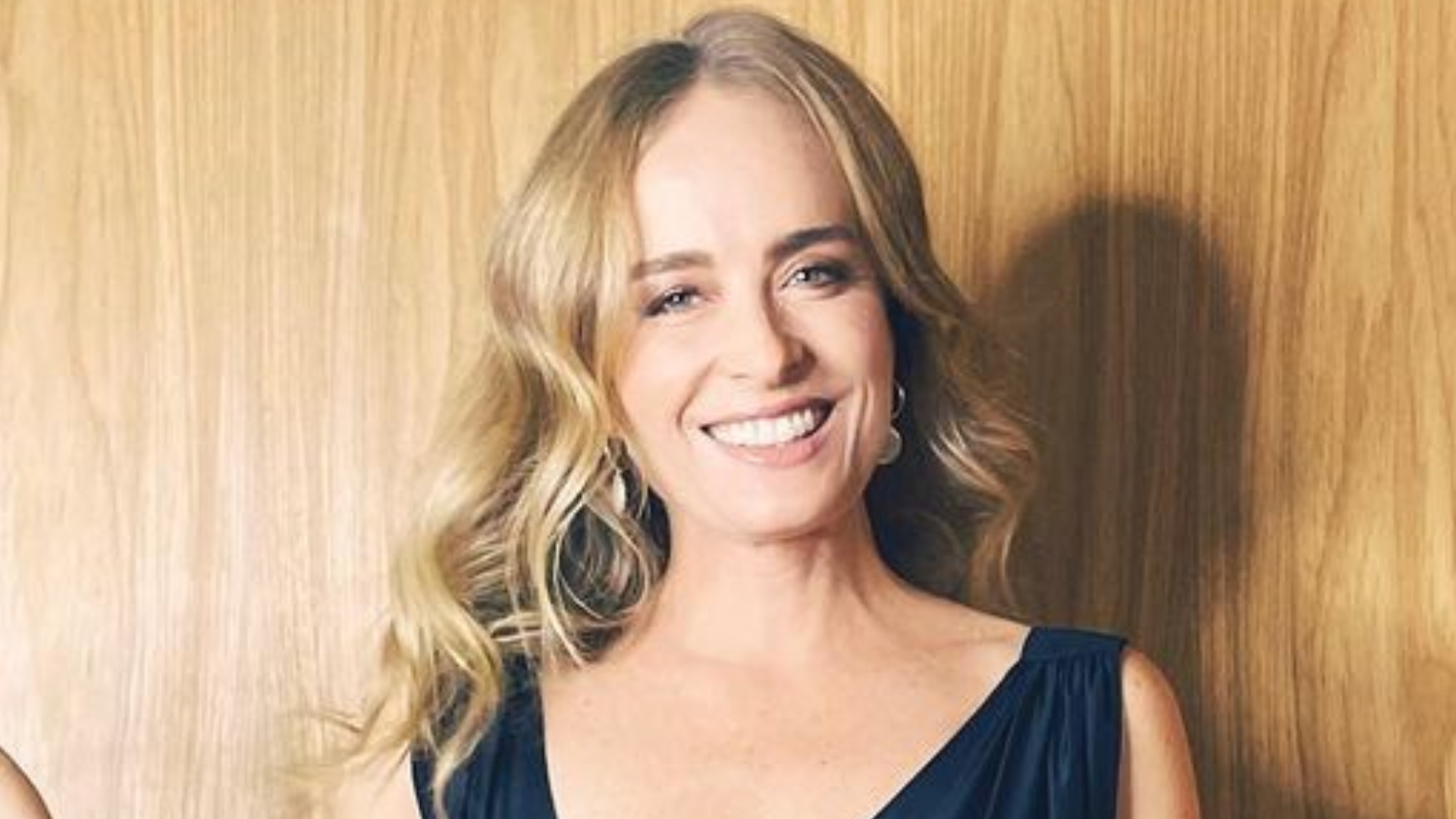 Angelica compartilha cliques inéditos com o marido e os filhos