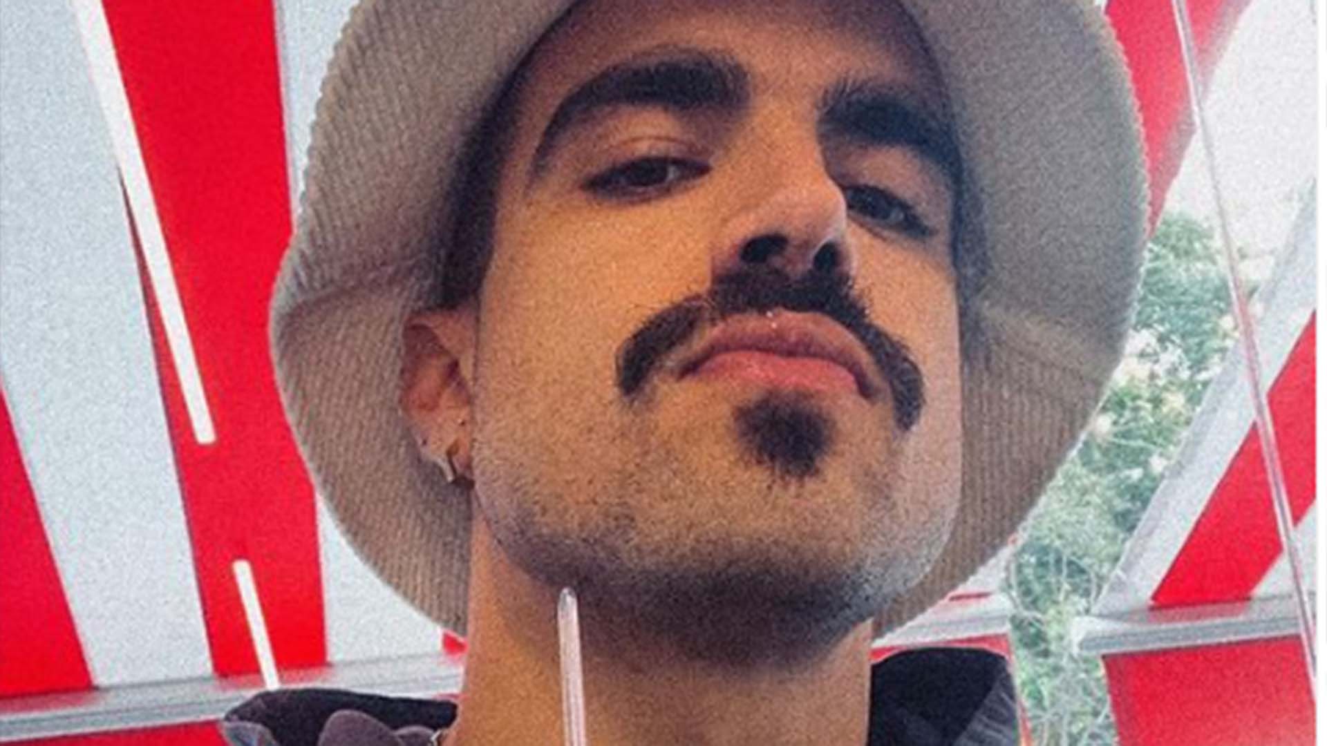 Caio Castro comove ao lamentar a morte do ex-empresário, Felipe Carauta
