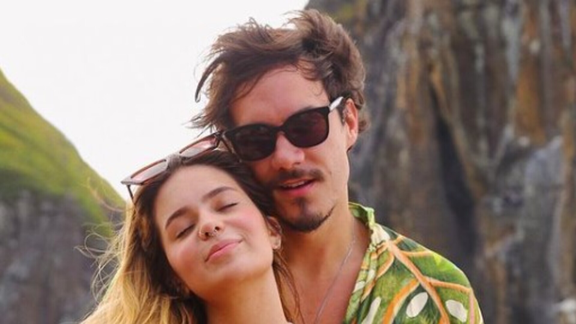 Em vídeo divertido, o casal de ex-BBBs Viih Tube e Eliezer tem “DR”