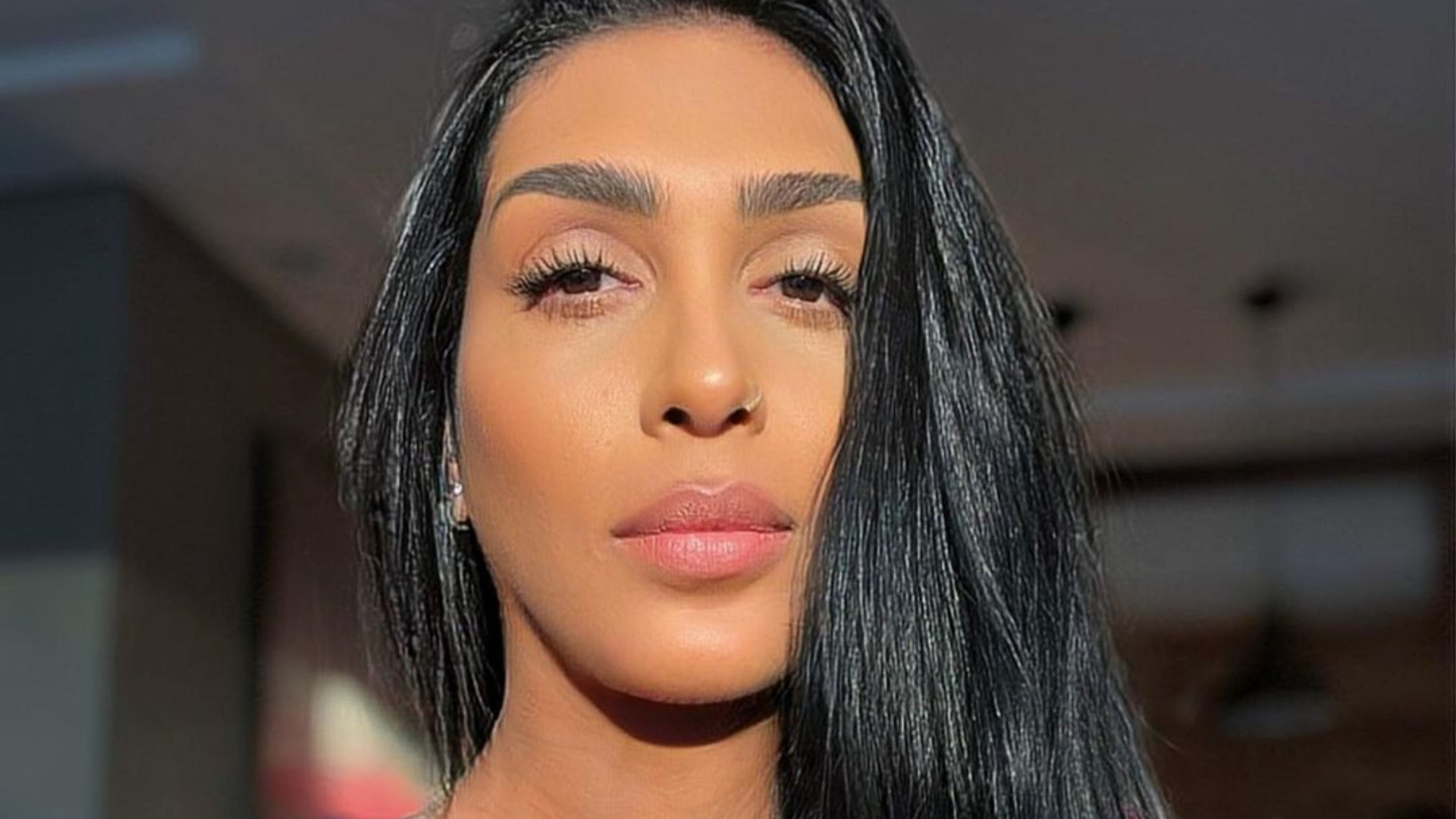Ex-BBB Amanda Djehdian revela diagnóstico de doença