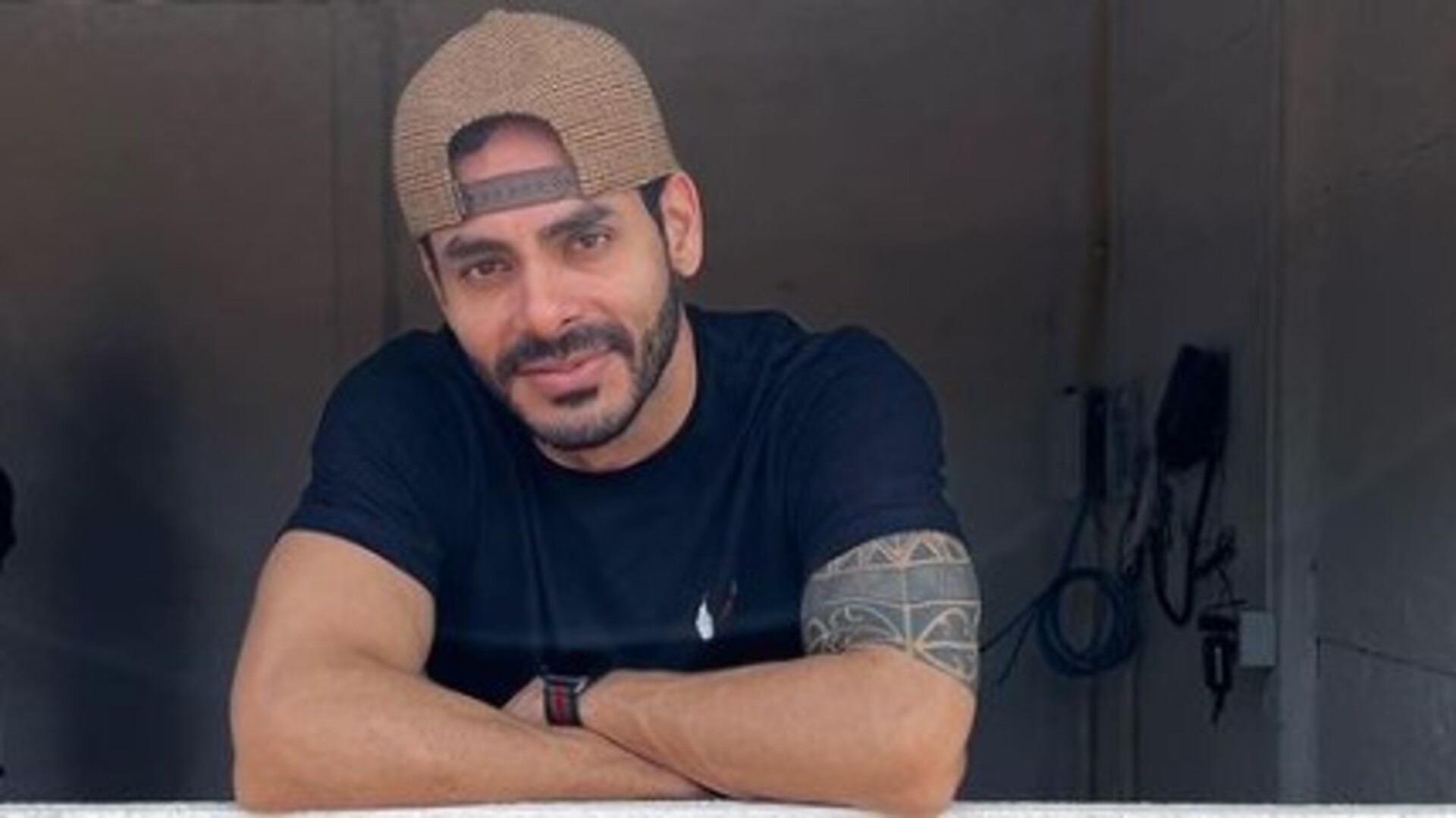 Ex-BBB Rodolffo se machuca em trilha e dispara: “Foi feio”