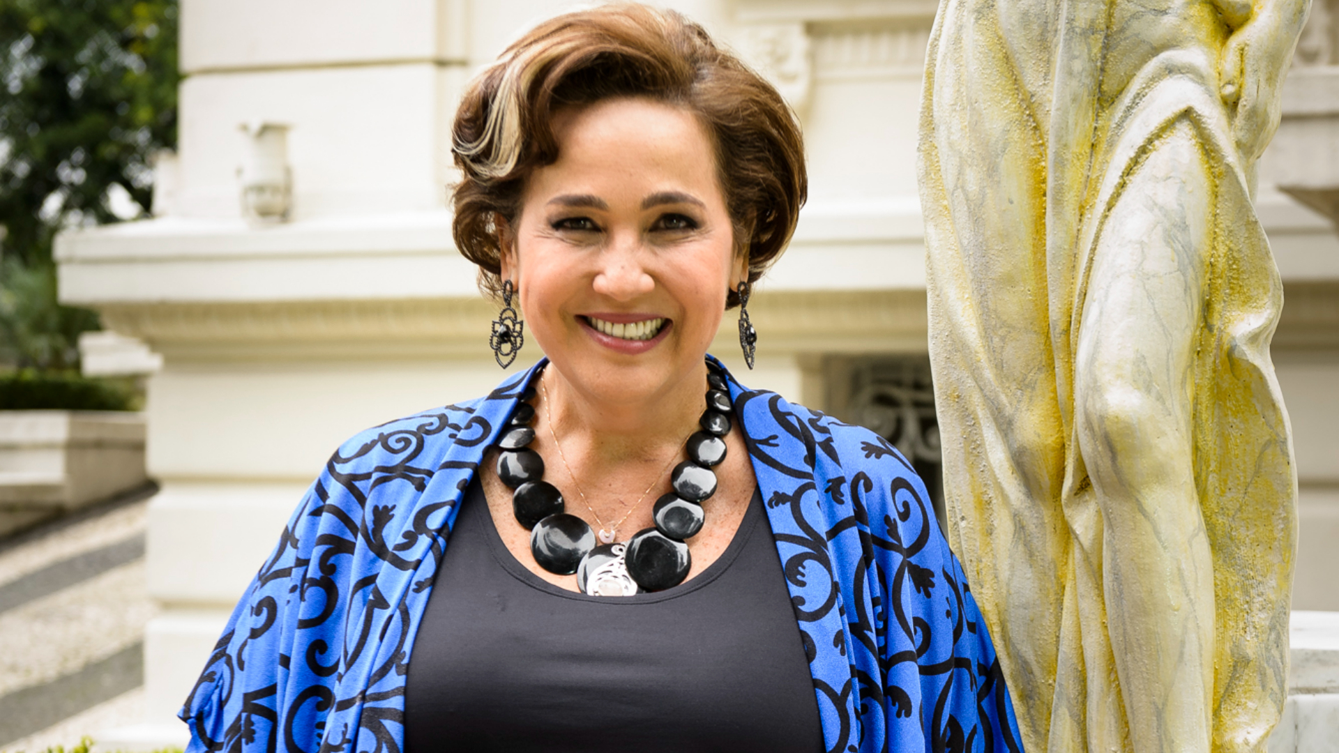 Famosos lamentam a morte de Claudia Jimenez