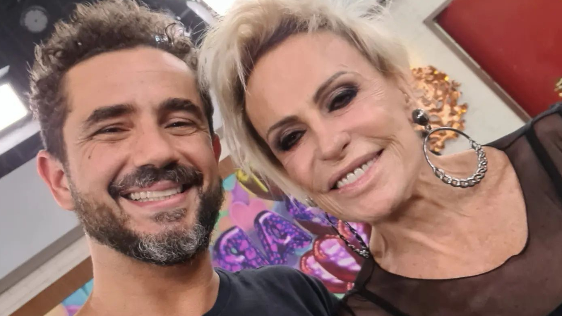 Felipe Andreoli posta foto com Ana Maria Braga: ”Adoro tomar café da manhã com ela”