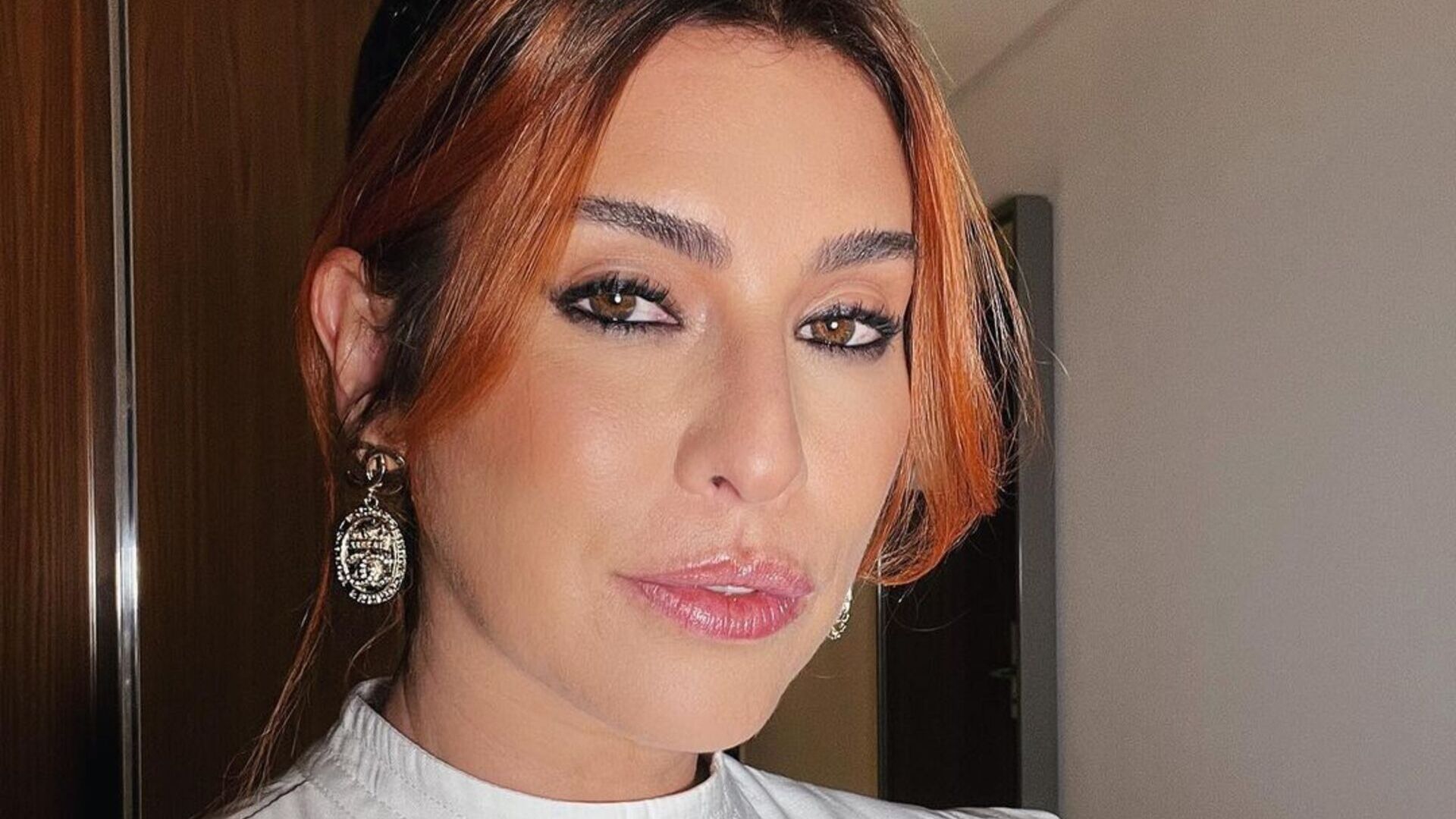 Toda estilosa, Fernanda Paes Leme impressiona ao exibir novo visual: ”Que maravilhosa”