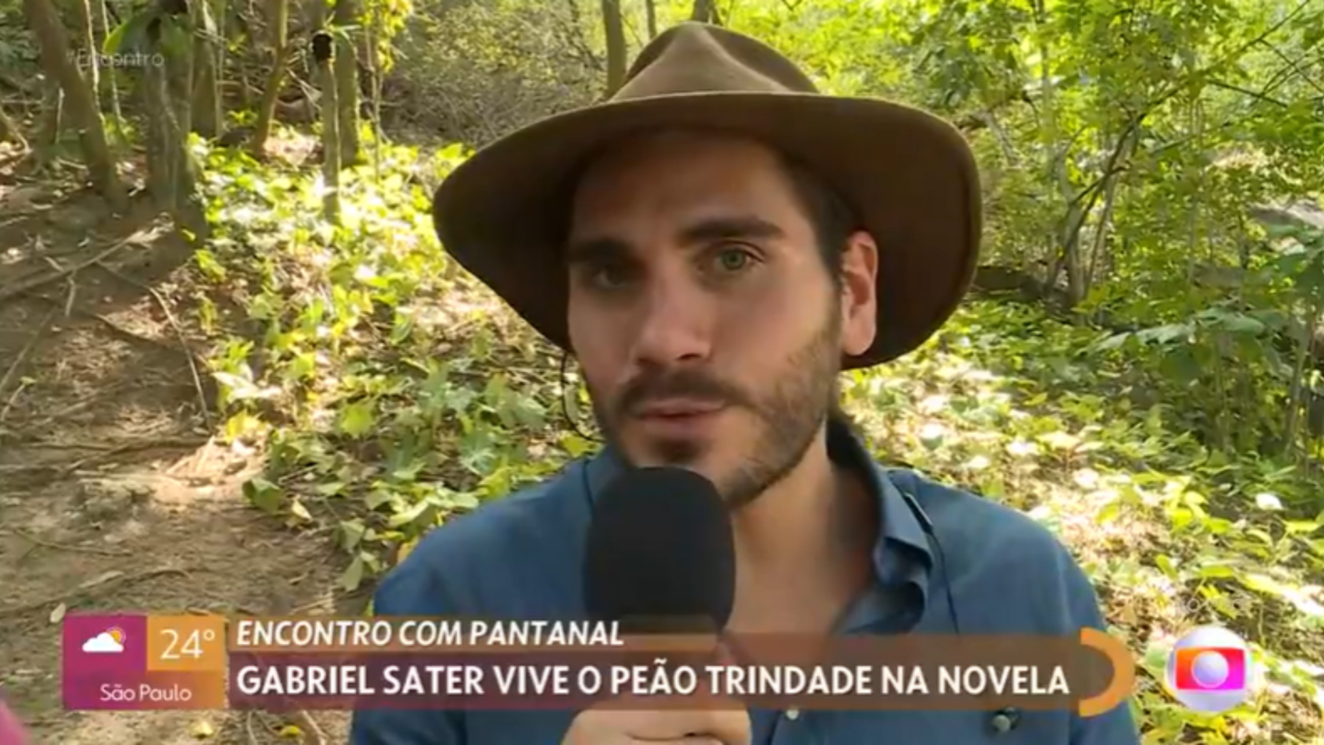 Gabriel Sater diz que se inspirou no pai para ‘Pantanal’ e fala sobre relação com Camila Morgado