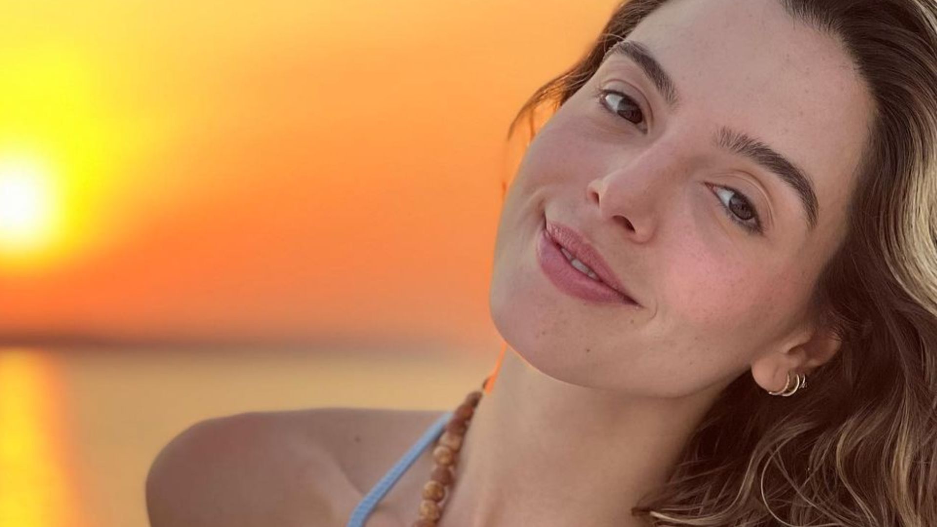 Giovanna Lancellotti posa em frente a pôr do sol e esbanja beleza: “Perfeita”