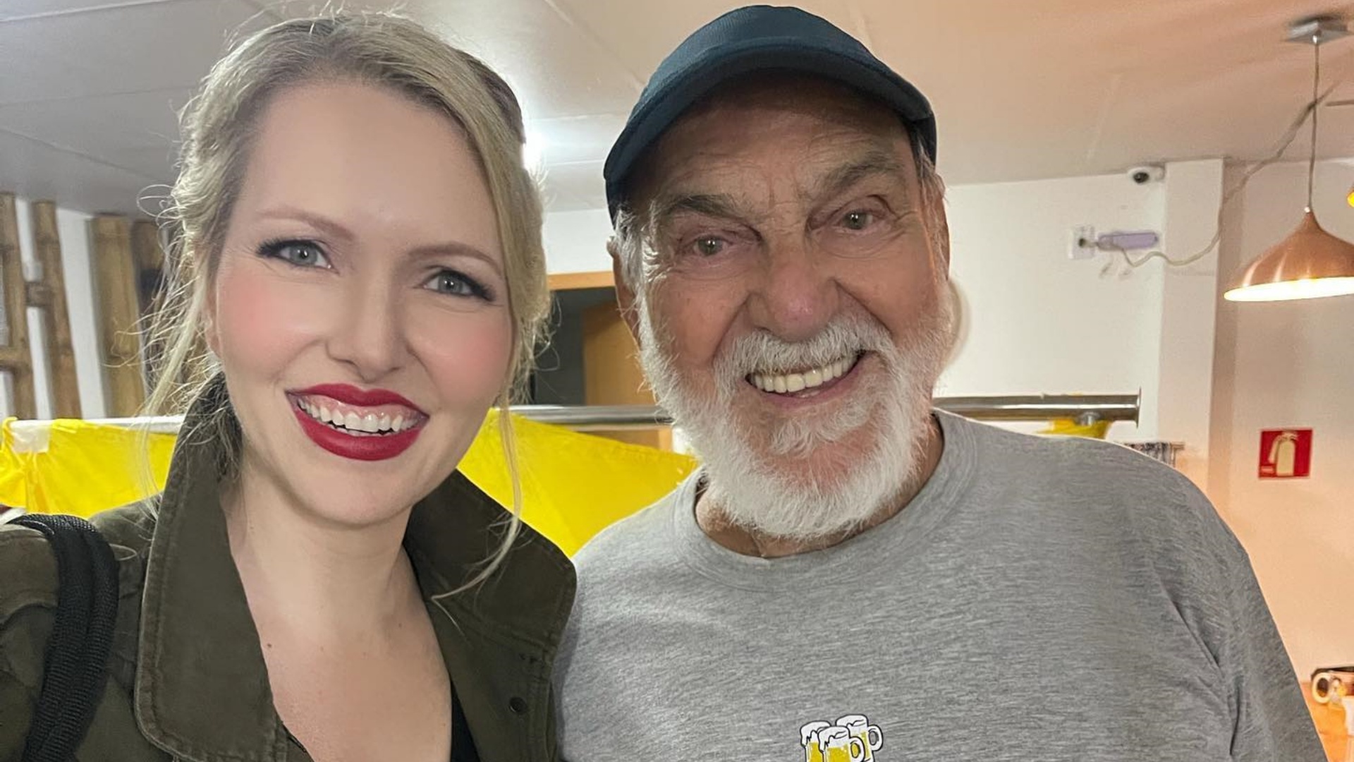 Karin Roepke anuncia volta ao trabalho em projeto com Lima Duarte: “Presente incrível”
