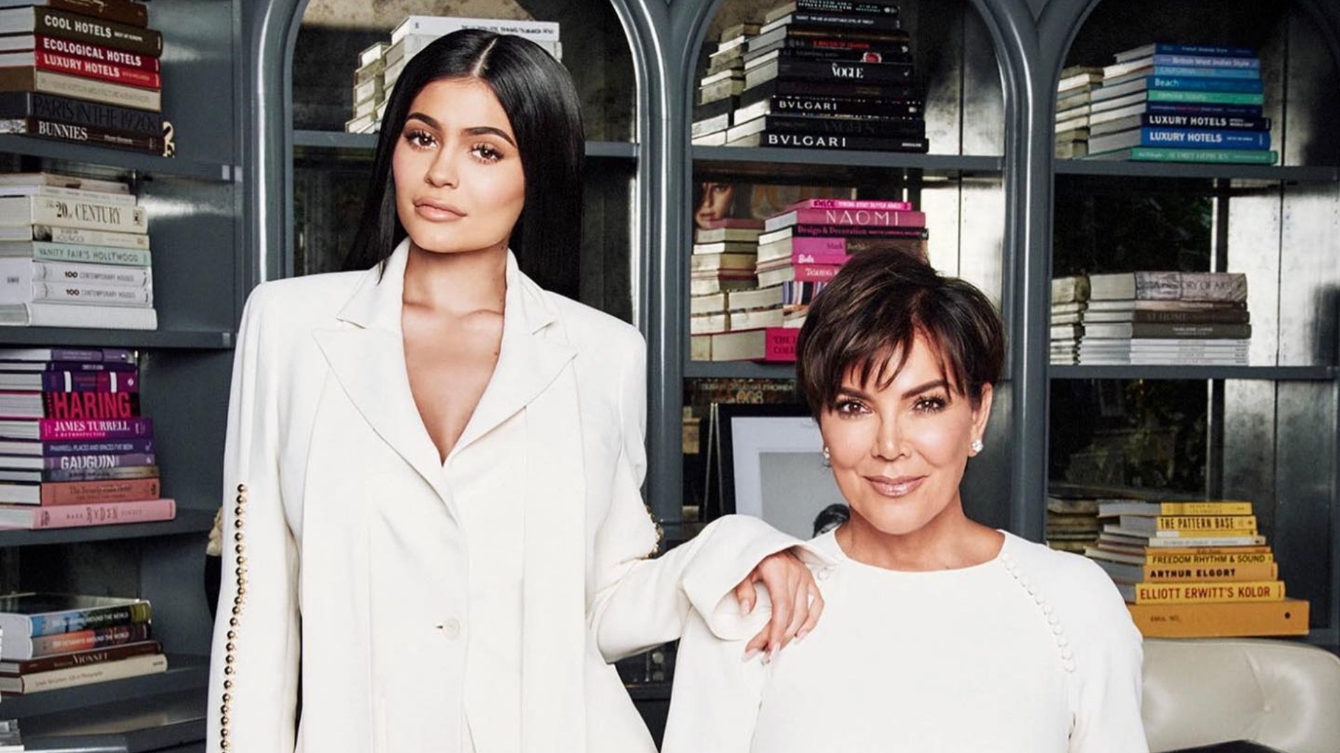 Kris Jenner publica fotos raras de Kylie Jenner na infância: ”Eu te amo muito”