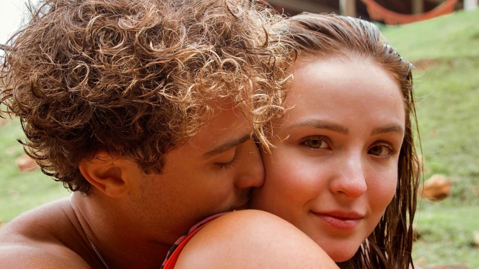 Larissa Manoela lamenta saudade de André Luiz Frambach: “Que falta você faz”