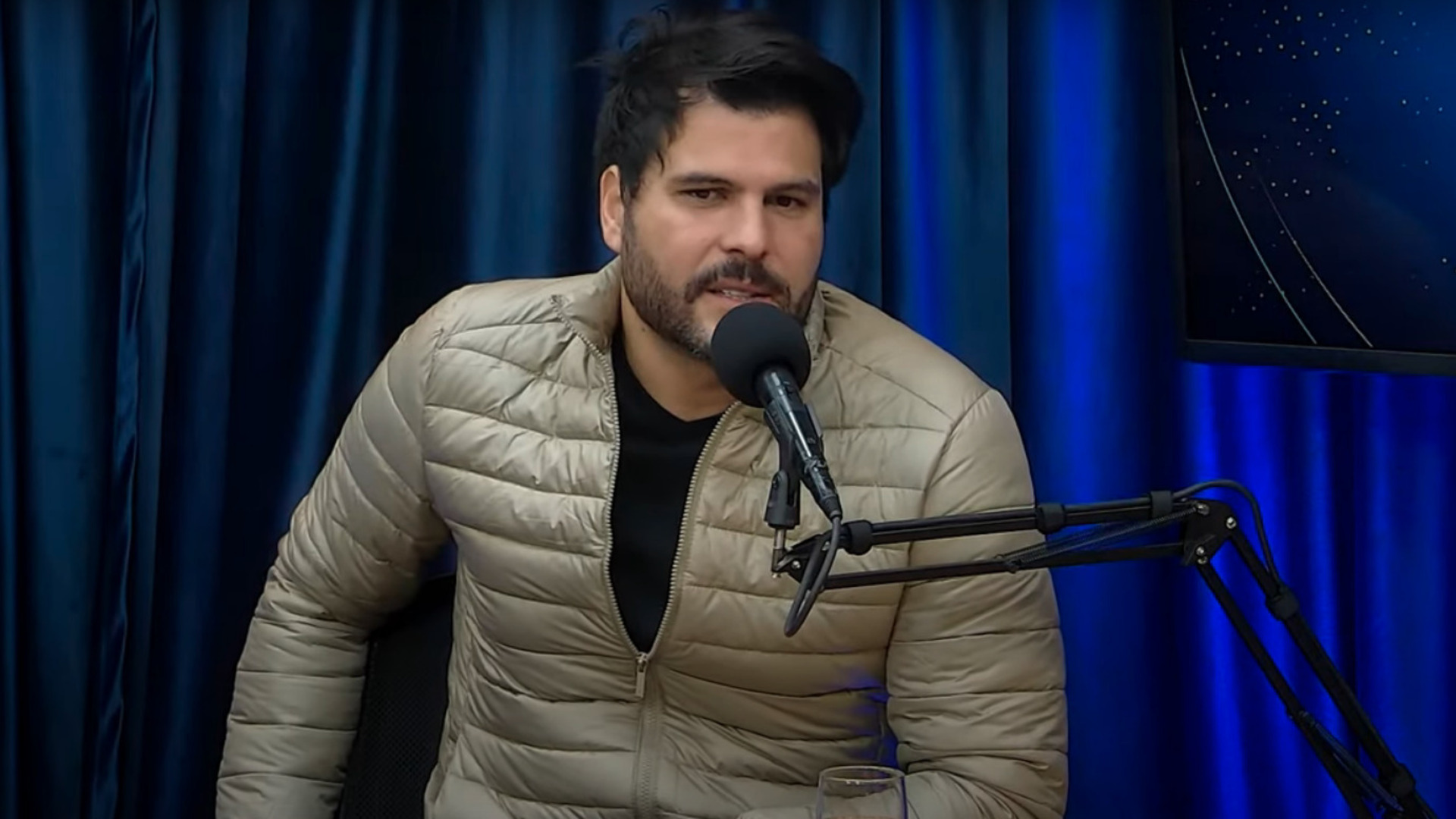 Marcelo Bimbi fala sobre término com Nicole Bahls: “Fui muito covarde”