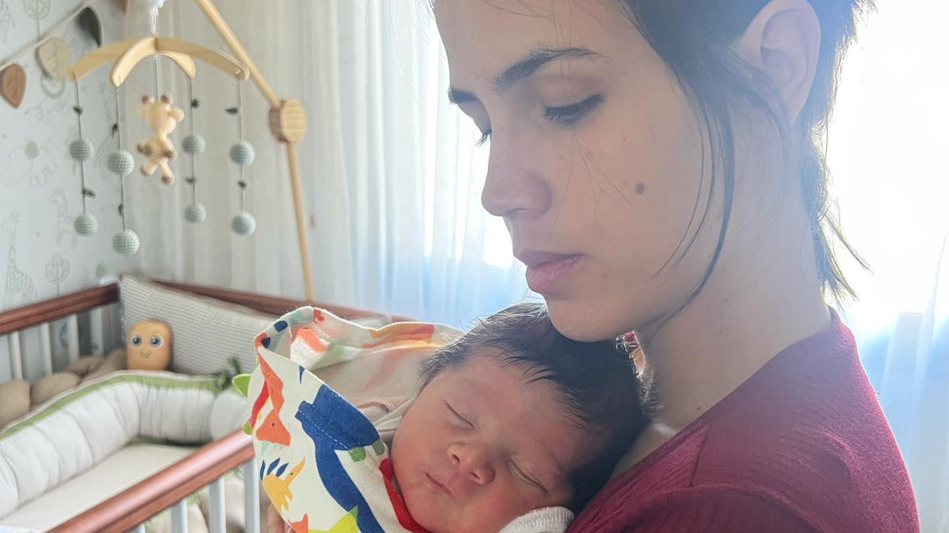 Pérola Faria fala sobre parto prematuro do filho após doença gestacional