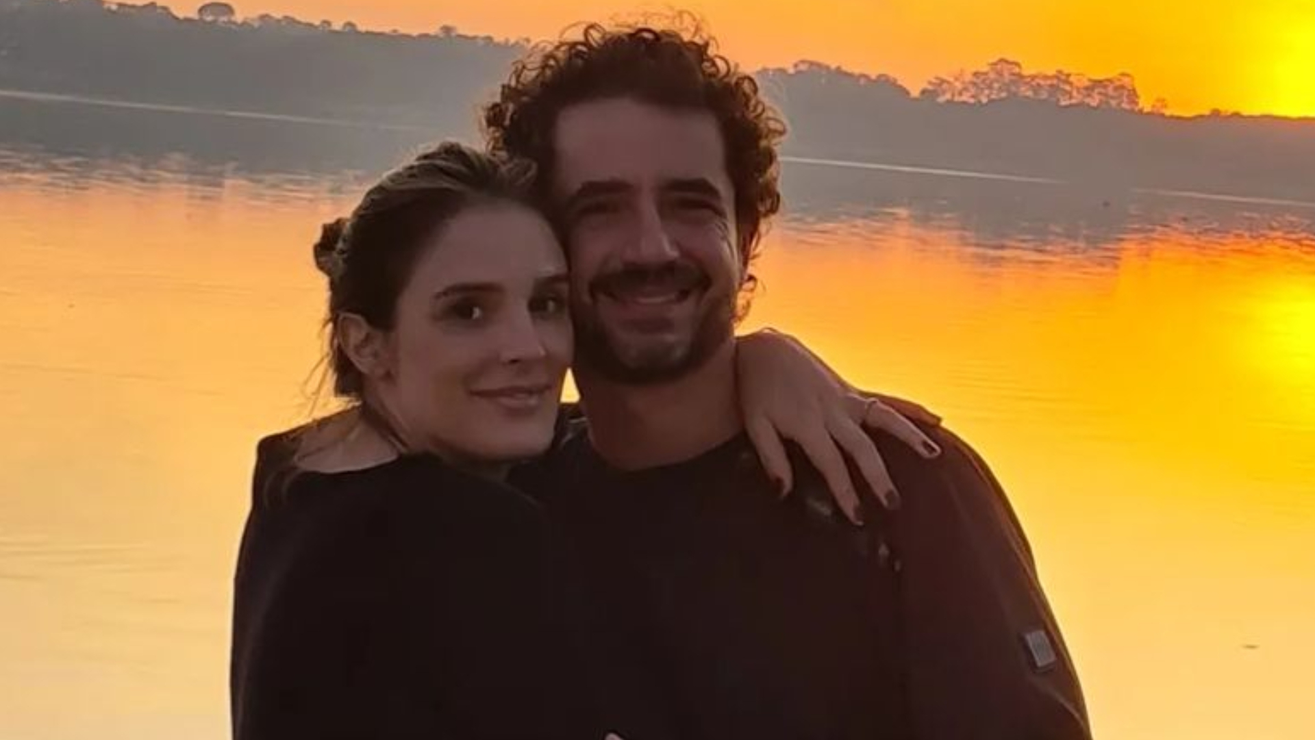 Rafa Brites recorda primeiro date ao celebrar 12 anos com Felipe Andreoli