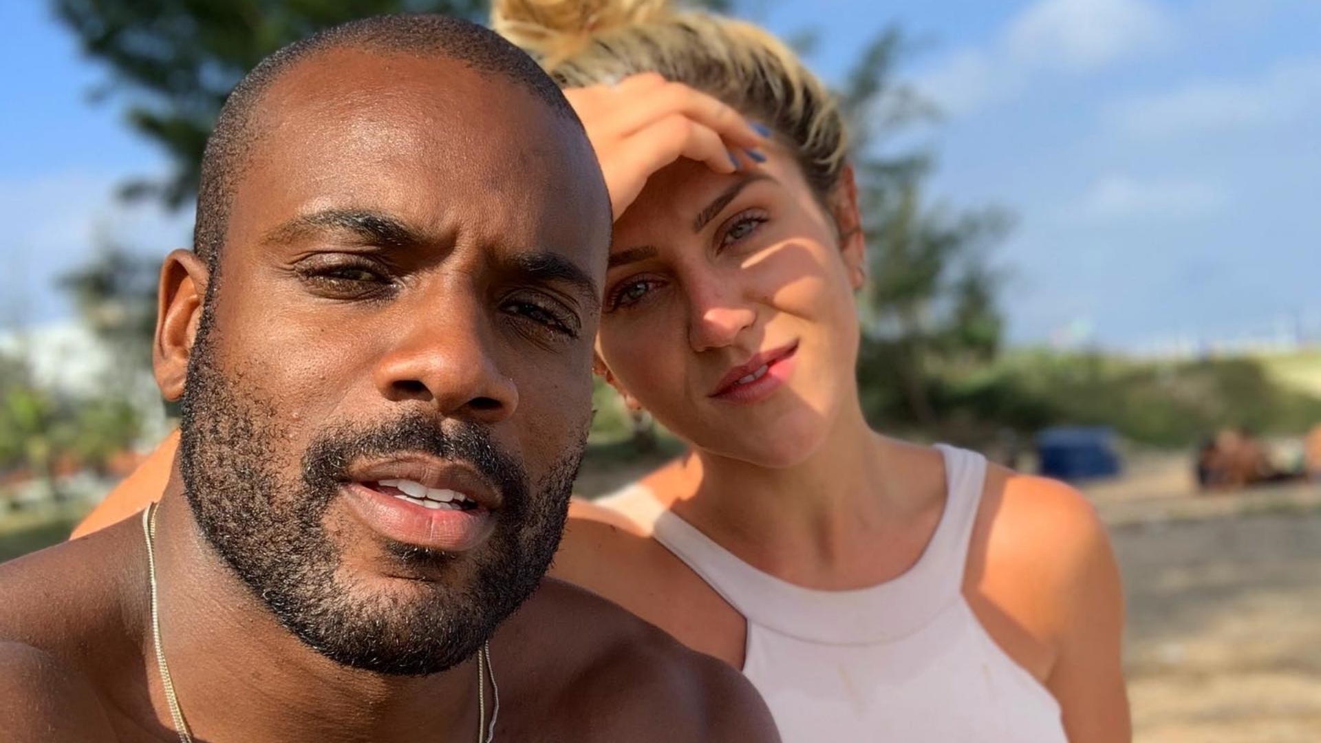Rafael Zulu e Aline Becker completam 3 anos de relacionamento e trocam declarações: “Amo você”