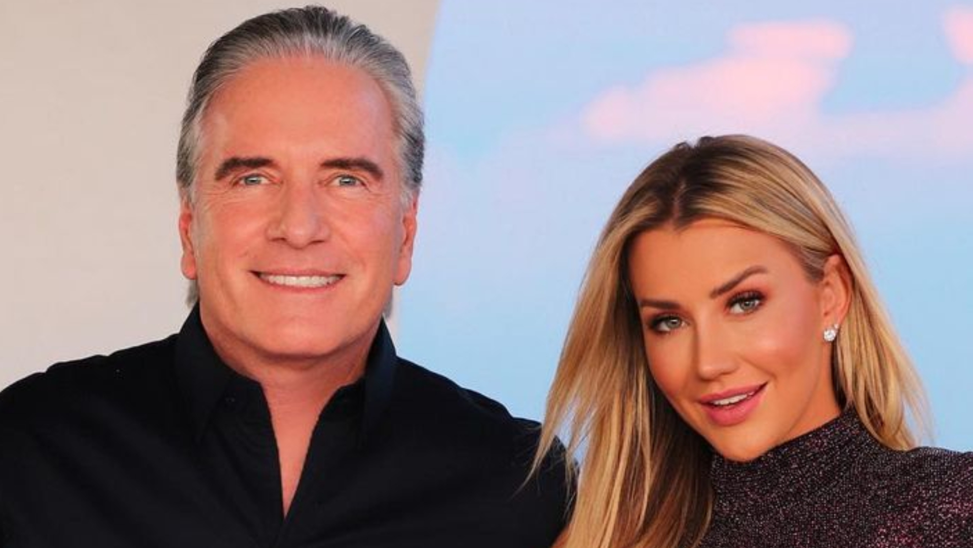 De biquíni, Ana Paula Siebert deixa Roberto Justus babando ao exibir corpão: ”Muito gata!”