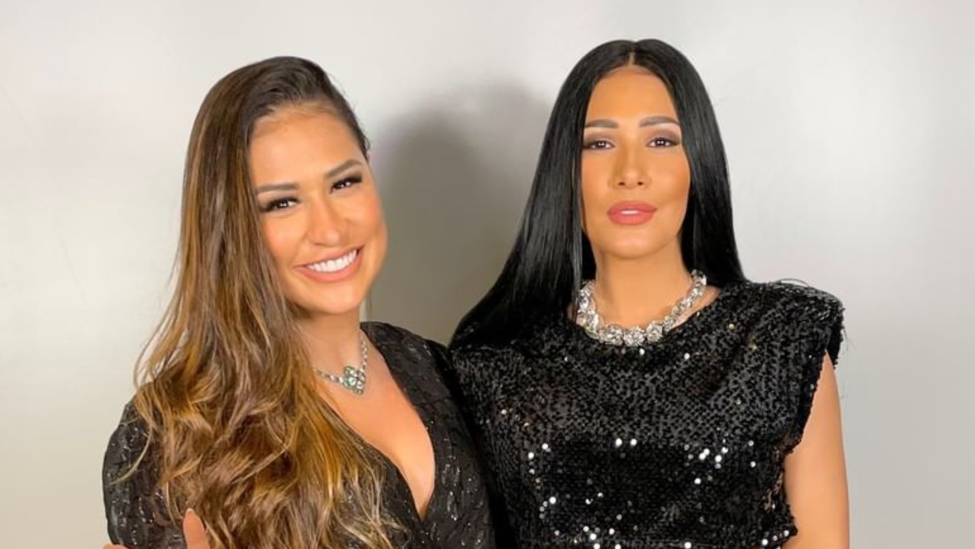 Simone responde fãs sobre volta aos palcos com Simaria: ”Não sei”