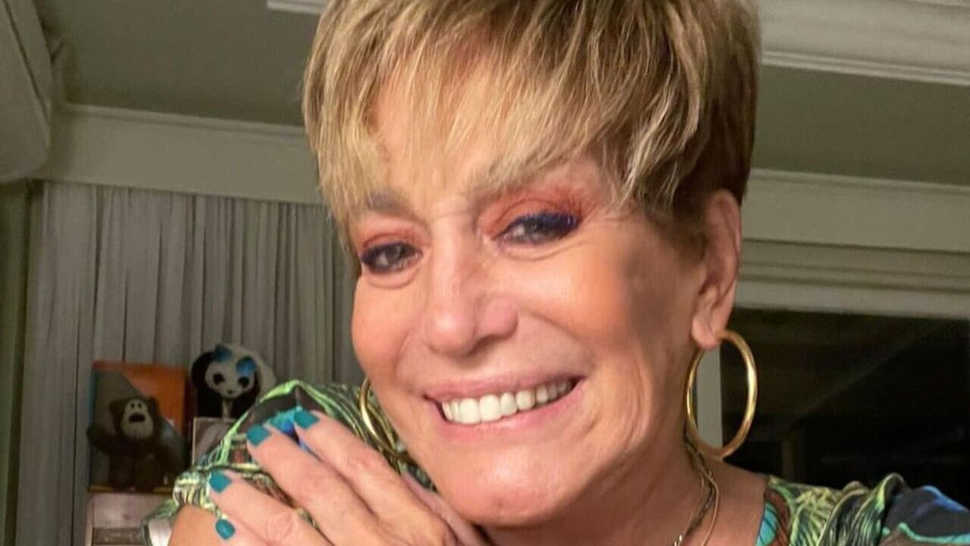 Internada, Susana Vieira atualiza seu estado de saúde: ”Fazendo ciclo da medicação”