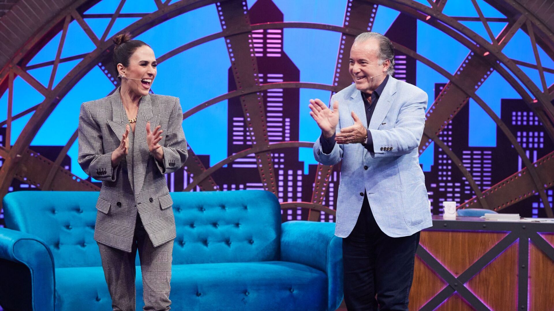 Em nova temporada do “Lady Night”, Tony Ramos revela que gravou novela no dia de seu casamento