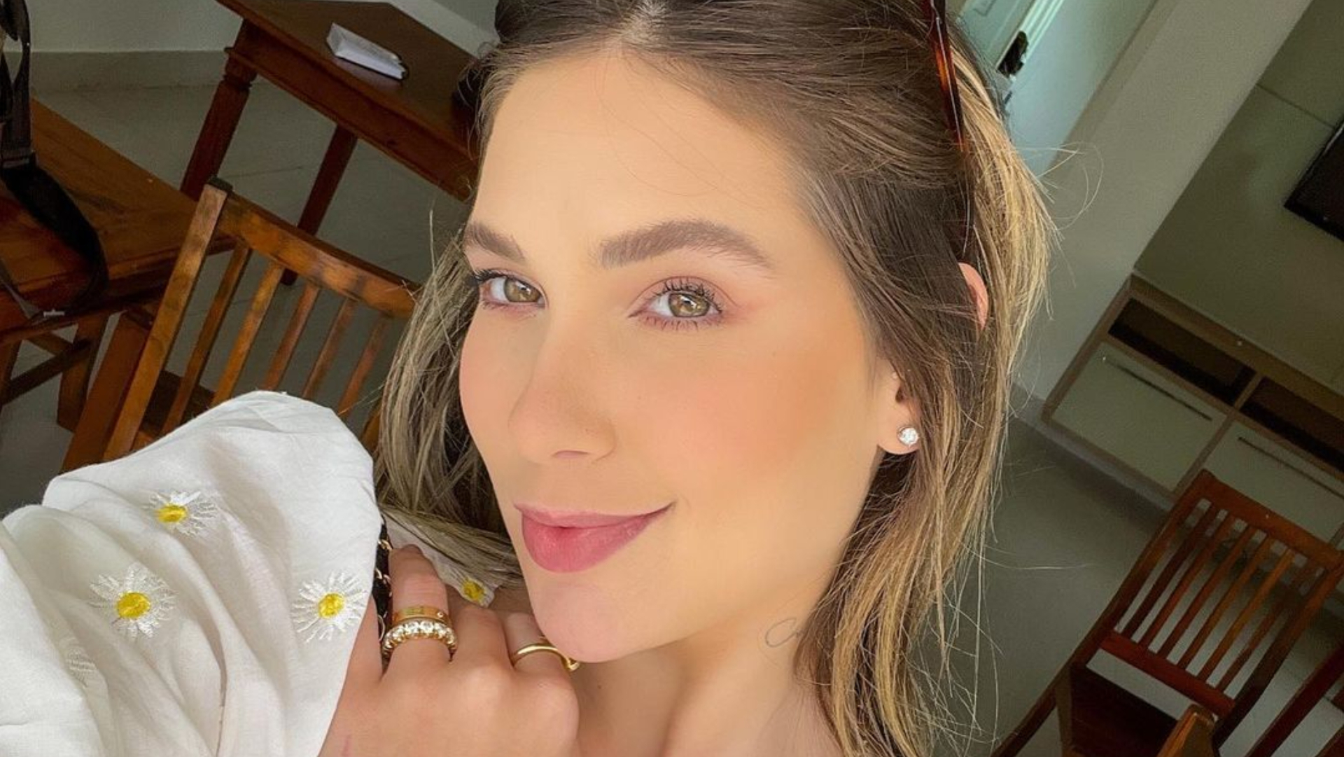 Virginia Fonseca posta clique encantador da filha e web brinca: ”Nunca saberá o que é um boleto atrasado”