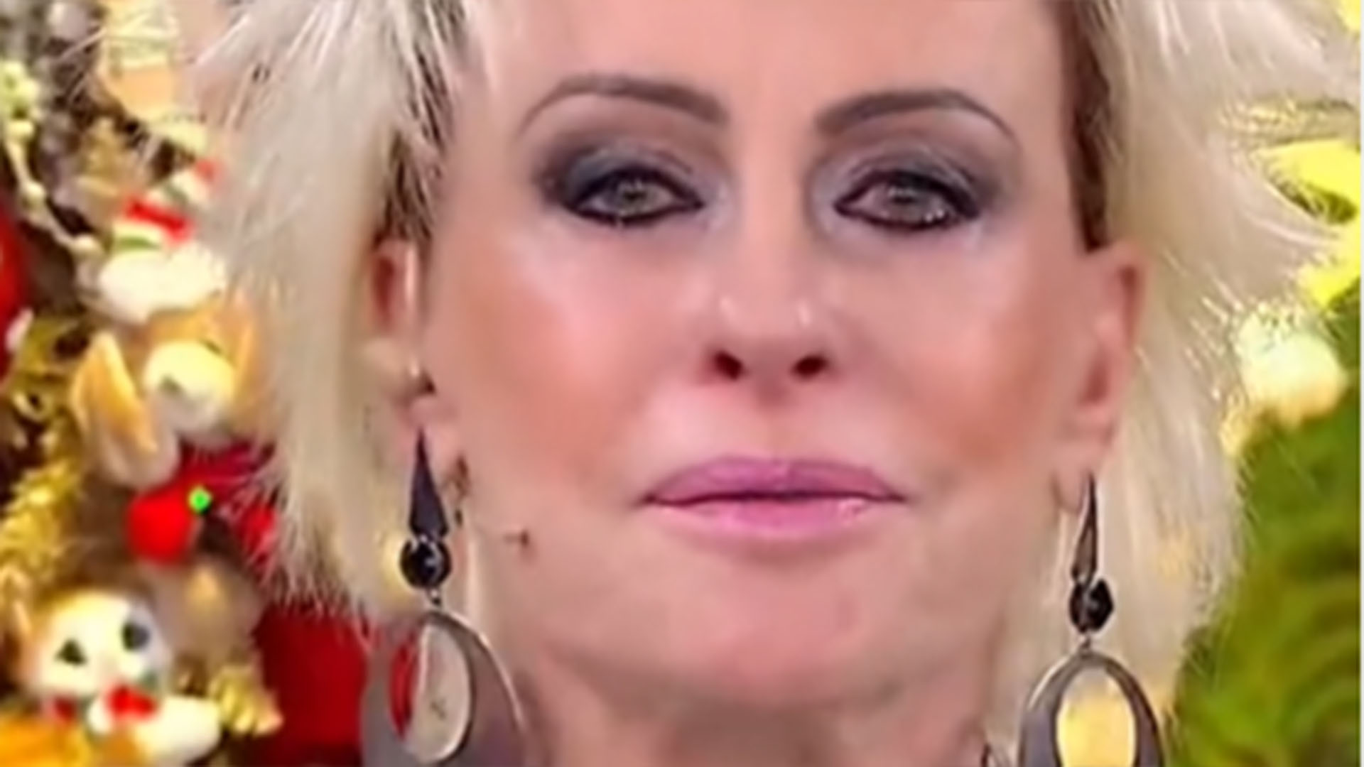 Ana Maria Braga cai no choro com mensagem no programa ‘Mais Você’