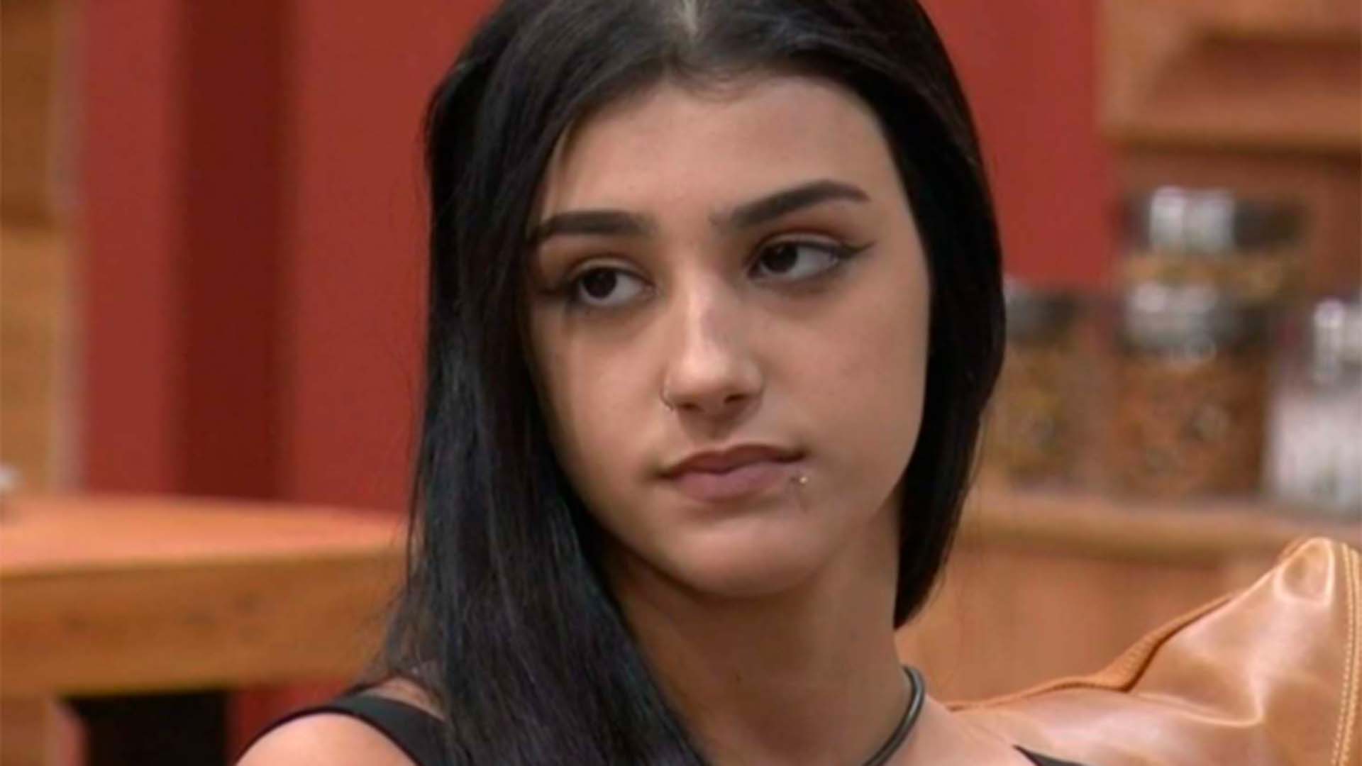 A Fazenda: Bia Miranda acusa produção de debochar dela: ‘Humilhada’
