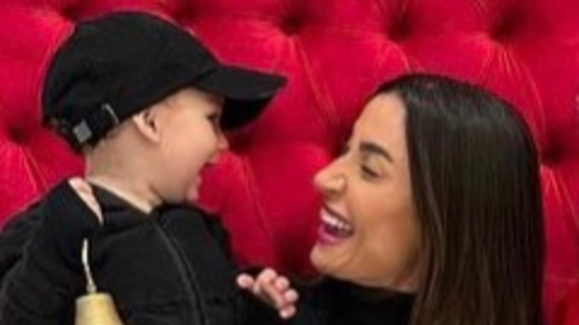Mãe coruja, Bianca Andrade surge combinando look com o filho Cris