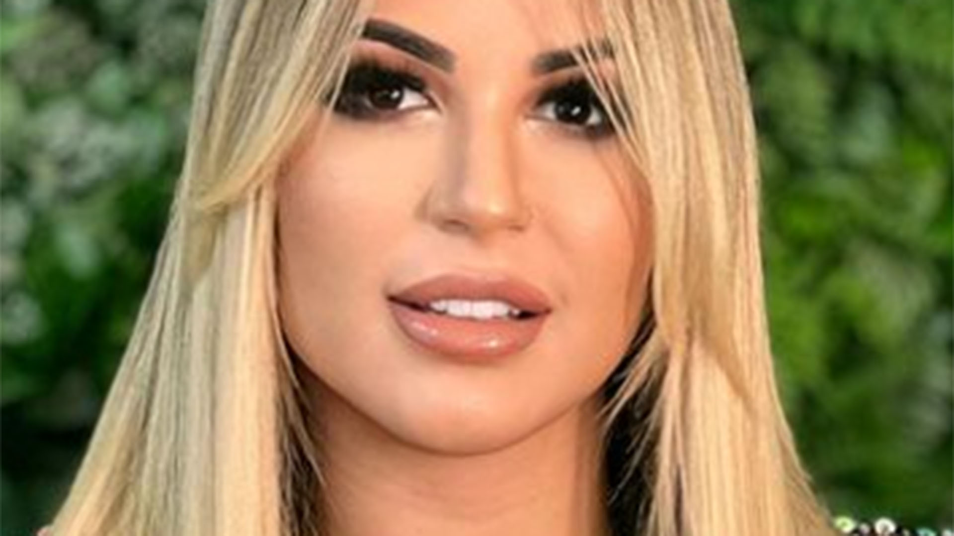Deolane Bezerra muda o cabelo e fã dispara: ‘Cara da Virginia Fonseca’