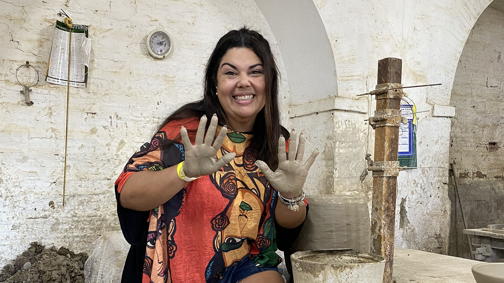 A arte de Fabiana Karla: oficina ao lado da avó