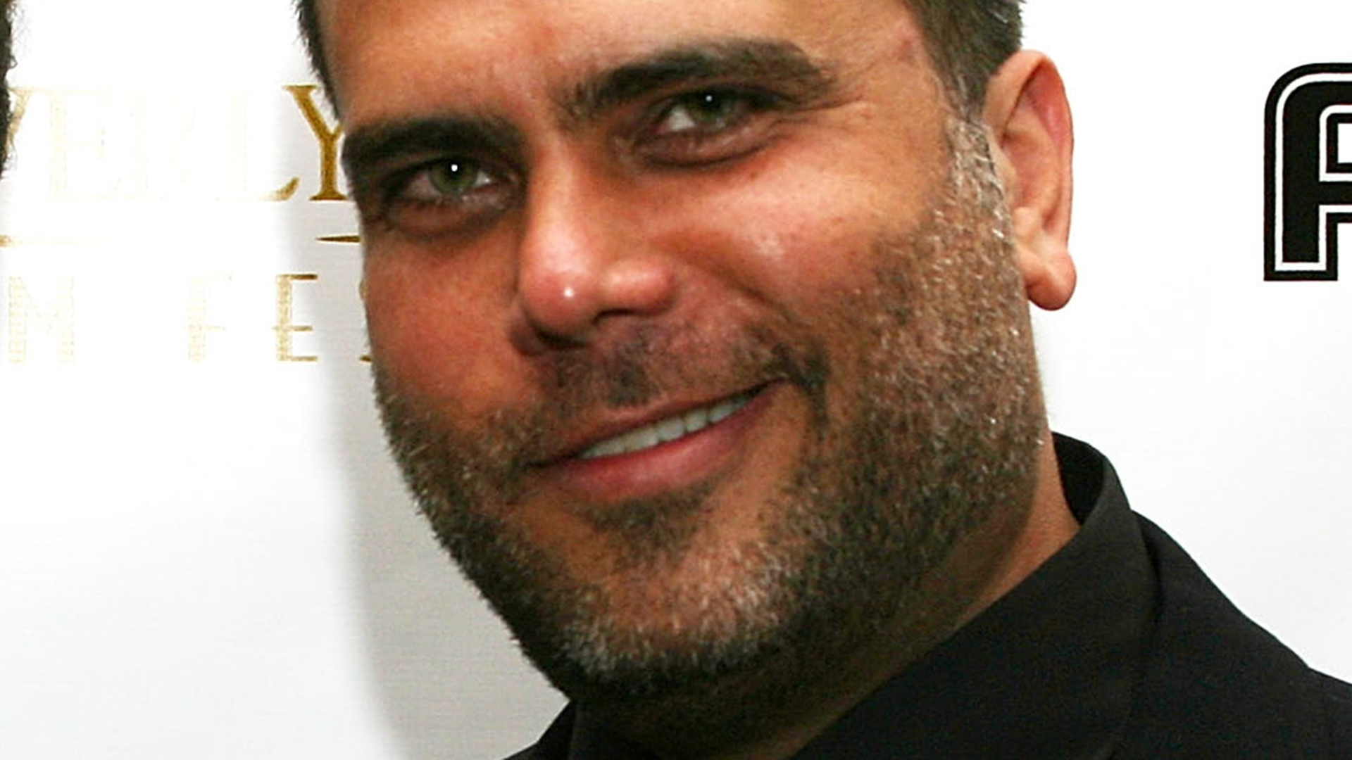 Cineasta Frederico Lapenda recebe prêmio na Conferência Mundial da Indústria Cinematográfica